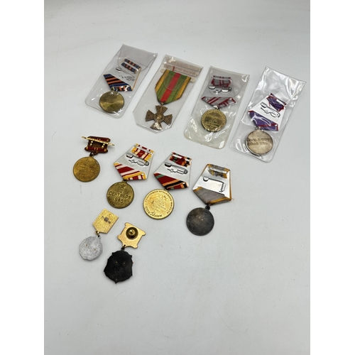 2503 - Ten USSR medals