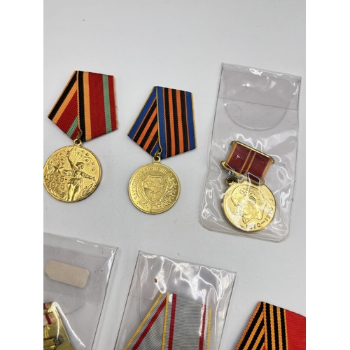 2507 - Ten USSR medals