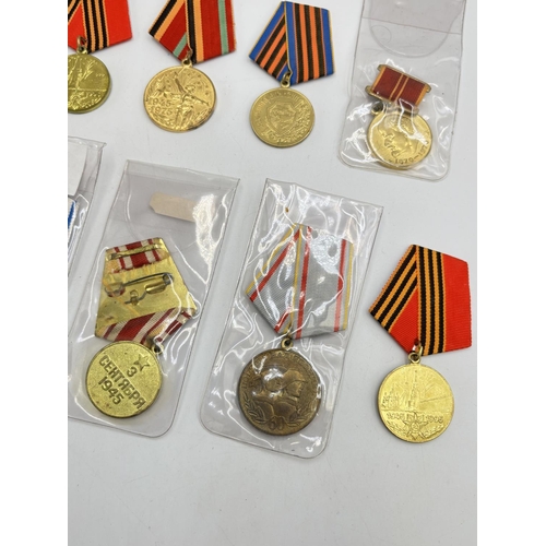 2507 - Ten USSR medals