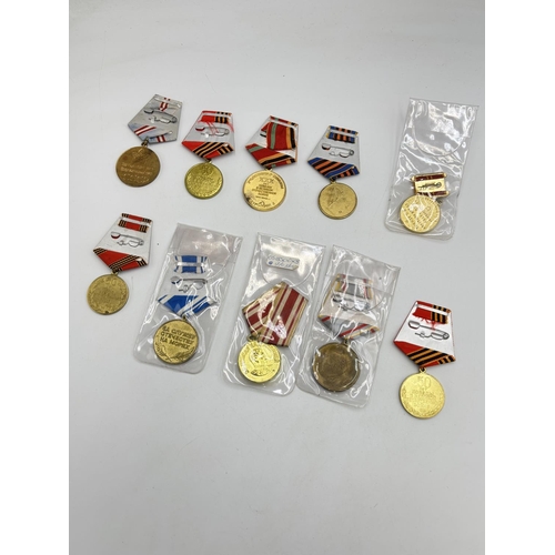 2507 - Ten USSR medals