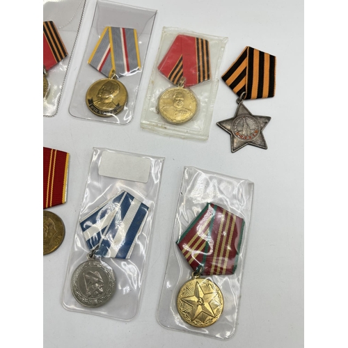 2508 - Ten USSR medals