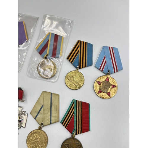 2518 - Ten USSR medals