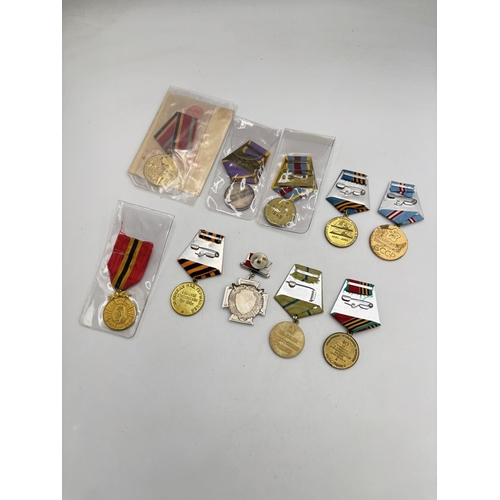 2518 - Ten USSR medals