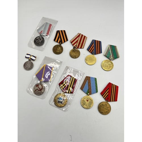 2525 - Ten USSR medals