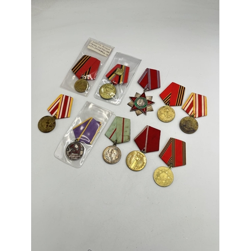 2527 - Ten USSR medals