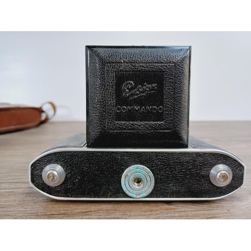 15 - A cased 1948 Ensign Commando folding rangefinder camera for 4.5x6 or 6x6 images on 120 film fitted w... 