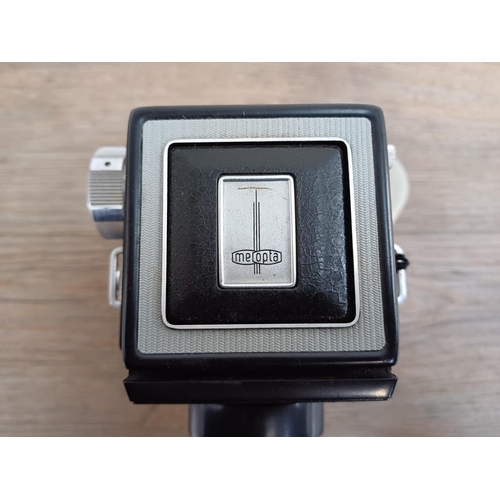 17 - A cased Meopta Flexaret VI (late version, grey skin) TLR camera for 120 film fitted with Belar 3.5/8... 