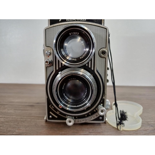 17 - A cased Meopta Flexaret VI (late version, grey skin) TLR camera for 120 film fitted with Belar 3.5/8... 