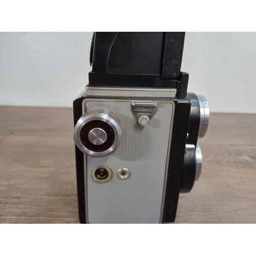 17 - A cased Meopta Flexaret VI (late version, grey skin) TLR camera for 120 film fitted with Belar 3.5/8... 