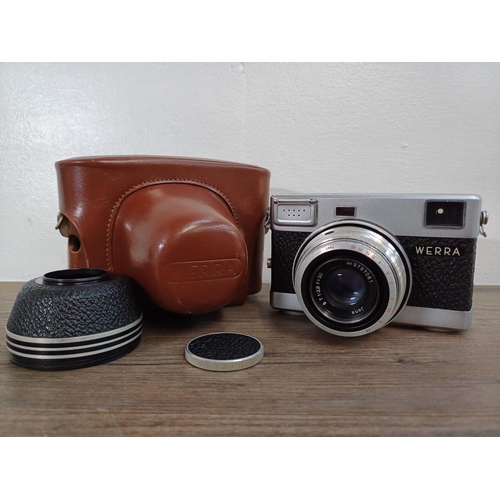 27 - A cased late 1950s Carl Zeiss Jena Werra 4 (flat top) interchangeable lens 35mm rangefinder camera f... 