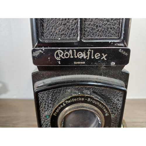 31 - A cased 1930s Franke & Heidecke Rolleiflex 'Old Standard' model 622 (serial no. 461646) TLR camera f... 