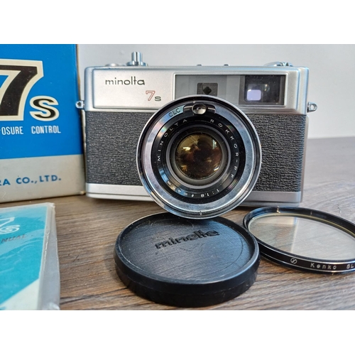 52 - A boxed and cased mid/late 1960s Minolta Hi-Matic 7S 35mm rangefinder camera fitted with Rokkor-PF 1... 