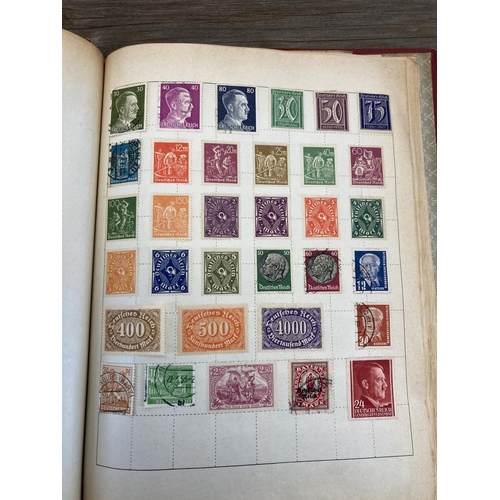 399 - A collection of worldwide stamps to include France, Germany, Italy, British etc.