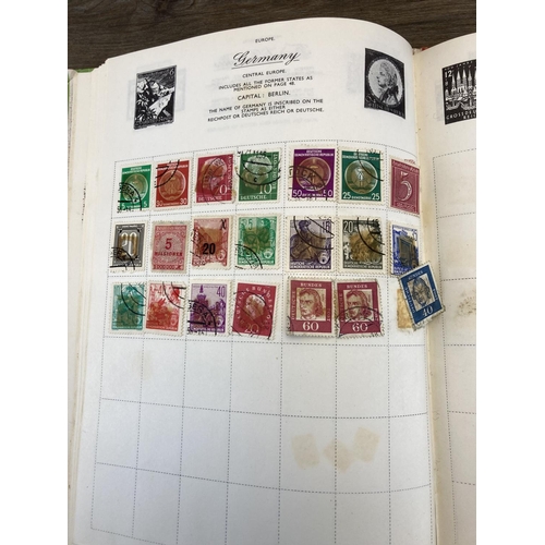 399 - A collection of worldwide stamps to include France, Germany, Italy, British etc.