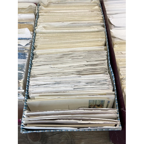 407 - A large collection of first day covers