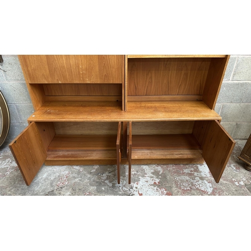 44 - A mid 20th century G Plan teak wall unit/display cabinet - approx. 199cm high x 162cm wide x 45cm de... 