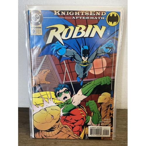 465 - Approx. one hundred and sixty DC comics. Robin (vol.1) includes #0, #1, #3, #4, #5, #6 (two copies),... 