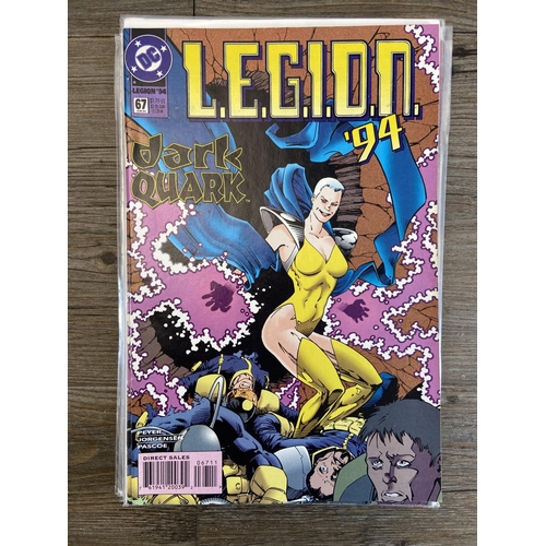 466 - Approx. two hundred DC comics. Includes Legion of Super-Heroes (vol.1) #270 and #283, Legion of Supe... 