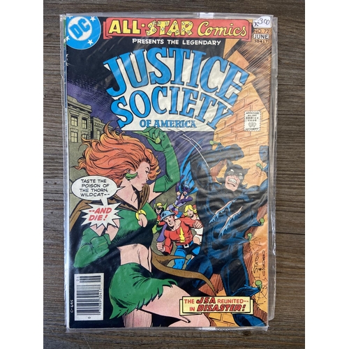 467 - Approx. one hundred and fifty DC comics. Includes Justice Society of America (vol.1) #2, #3, #4, #5,... 