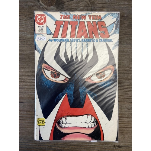 469 - Approx. one hundred DC comics. Includes The New Titans #55, #56 (two copies), #61 (three copies), #6... 