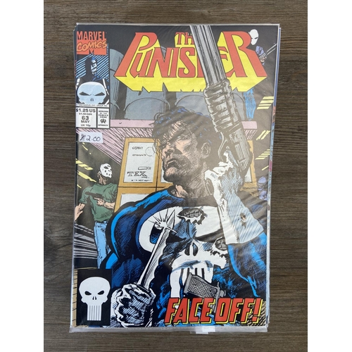 476 - Approx. one hundred and twenty Marvel comics. Includes The Punisher (vol.2) #63, #65, #66, #67, #68,... 