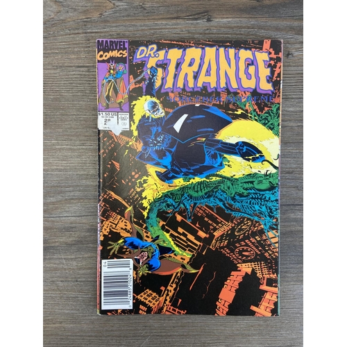 482 - Approx. two hundred Marvel comics. Includes Doctor Strange and the Sorcerers Supreme #4 (seven copie... 