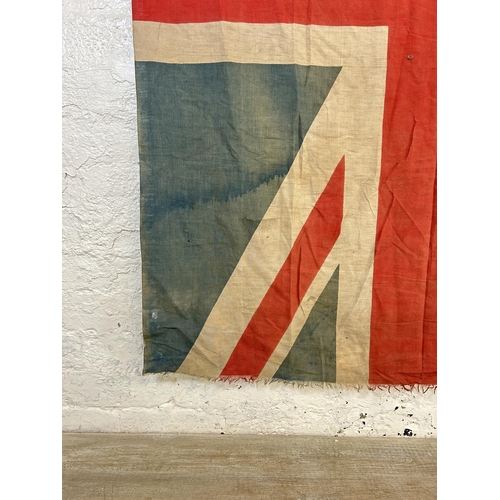 459 - A vintage Union Jack flag - approx. 182cm x 115cm