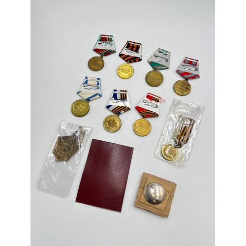 2523 - Ten USSR medals