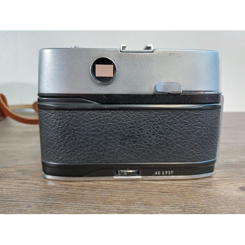 74 - A cased Agfa Super Silette fixed lens 35mm rangefinder camera fitted with Color-Apotar 1:2.8/45 lens... 