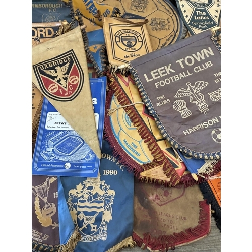 421 - Seventy two English football pennants to include Liverpool FC, Manchester United FC, Aston Villa FC,... 