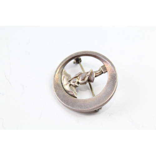 2096 - Two Scandinavain sterling silver brooches, one Aksel Holmsen and one Just A - approx. gross weight 1... 