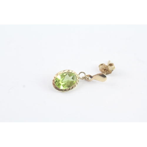 2053 - A pair of 9ct gold peridot drop single stone earrings - approx. gross weight 0.8g