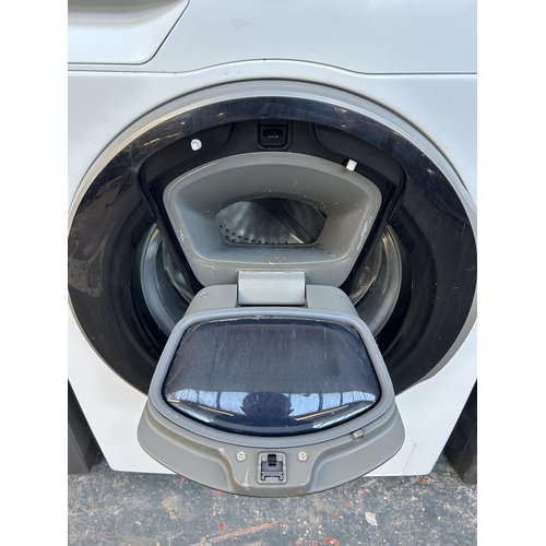 1548 - A Samsung WW90T684DLH 9kg 60cm washing machine