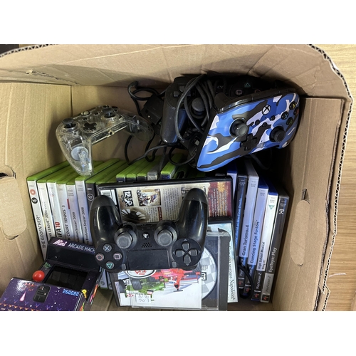 1542 - A collection of items to include Sony PlayStation 3 console 
and mixed platform games to include Gra... 