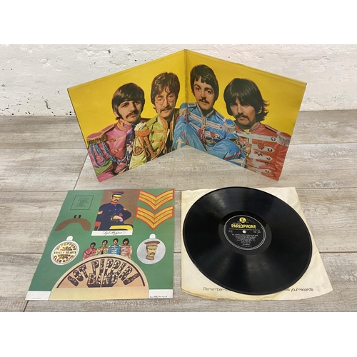 1450 - Six LP vinyl records by The Beatles includes 'Rubber Soul' mono (PMC 1267) 2nd pressing, 'Abbey Road... 