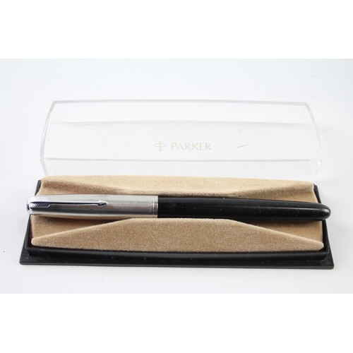 2279 - A boxed Parker 51 fountain pen