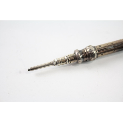 2282 - An S. Mordan & Co sterling silver propelling pencil