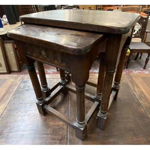 1120 - Two pieces of oak furniture, one nest of two tables and one 1930s draw leaf dining table - approx. 7... 