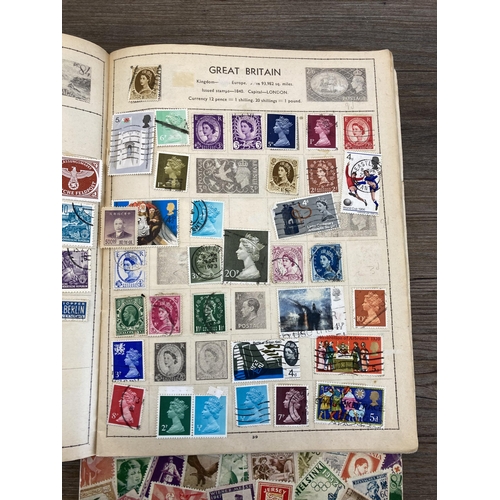 1399 - Eight albums containing stamps