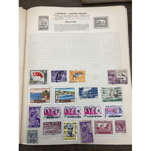 1400 - Nine albums containing stamps