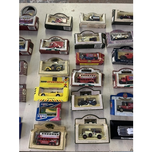 1342 - Twenty three boxed diecast model vehicles to include Days Gone 46006 1930 Bentley, Corgi 90066 Iveco... 