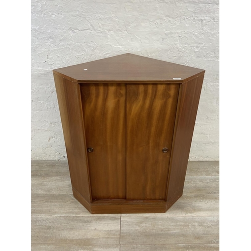 1173 - A mid 20th century teak corner cabinet - approx. 97cm high x 82cm wide x 57cm deep