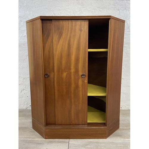 1173 - A mid 20th century teak corner cabinet - approx. 97cm high x 82cm wide x 57cm deep