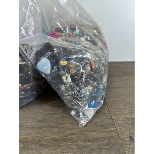 1381 - Five bags of costume jewellery