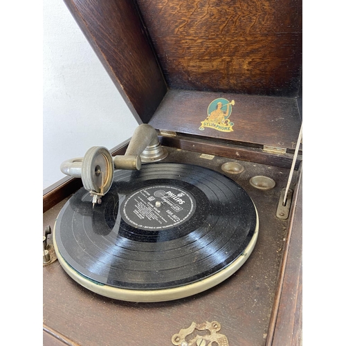 1488 - A vintage Sylvaphone gramophone with winding handle