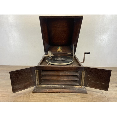 1488 - A vintage Sylvaphone gramophone with winding handle