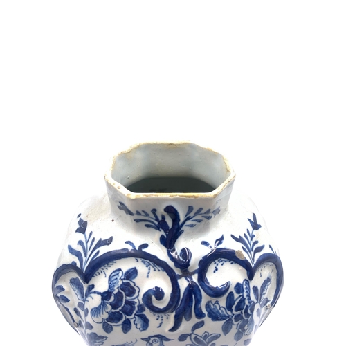 1263 - An antique Delftware blue and white ceramic jar and cover with bird finial - approx. 32cm high