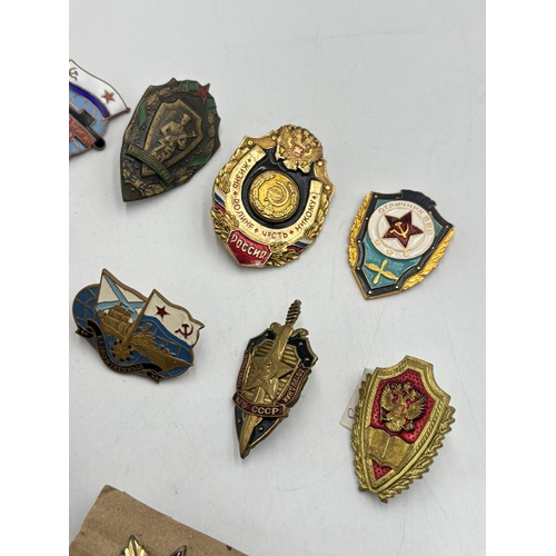 2365 - A collection of USSR badges