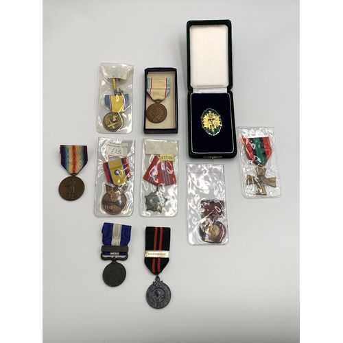 2361 - Ten Oriental military medals and badges to include Japanese 1914-1920 campaign medal, American Natio... 