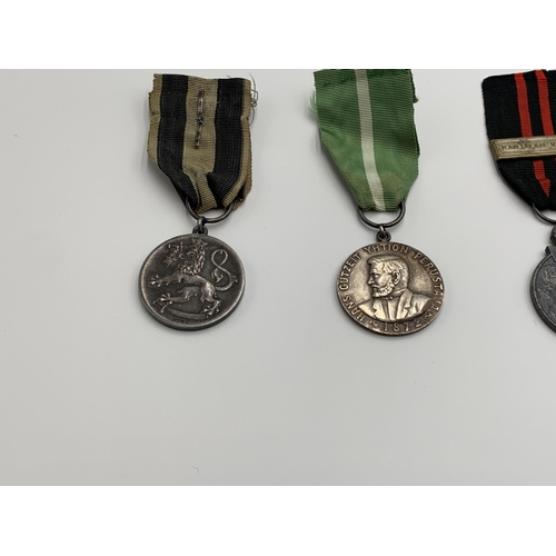 2371 - Eight Finnish military medals to include Liberty War, Continuation War, Winter War 1939-1940 etc.